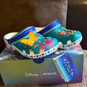 Croc Kids Encanto Mirable Disney Classic Clogs k